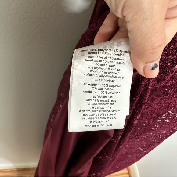 NEW David’s Bridal Jules and Cleo Sparkle Lace Dress with Corset Bodice Wine Red - Picture 7 of 12